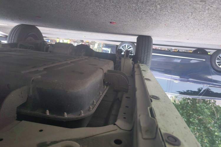 Used LINGBOX uni 2022 Mildly Sweet Edition Chassis Front Right