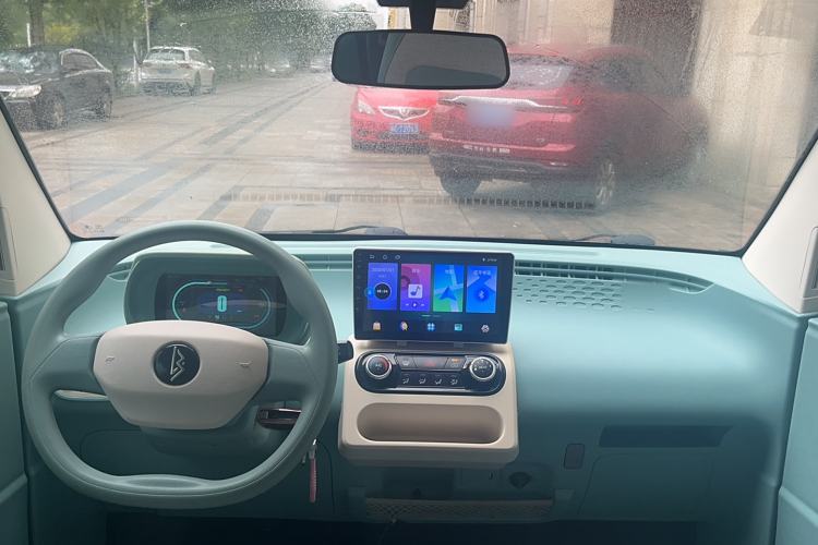 Used LINGBOX uni 2022 Ultra-Sweet Edition Interior 2