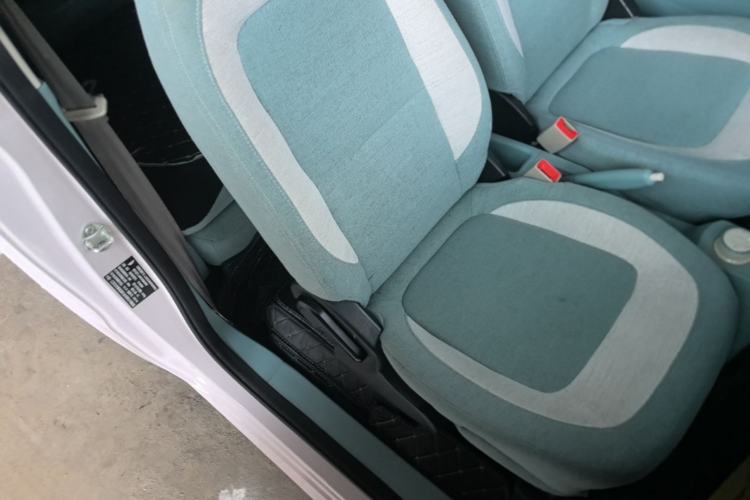 Used LINGBOX uni 2022 Mildly Sweet Edition Right Front Seat