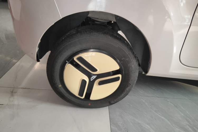 Used LINGBOX uni 2022 Mildly Sweet Edition Right Rear Wheel Hub