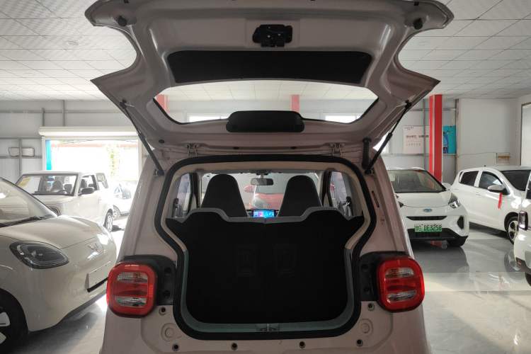Used LINGBOX uni 2022 Mildly Sweet Edition Trunk