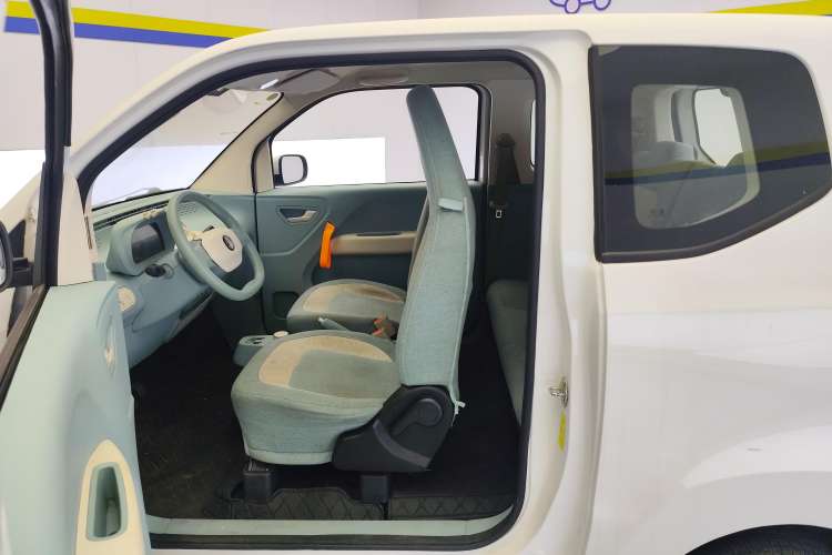 Used LINGBOX uni 2022 Mildly Sweet Edition Left Rear Seat