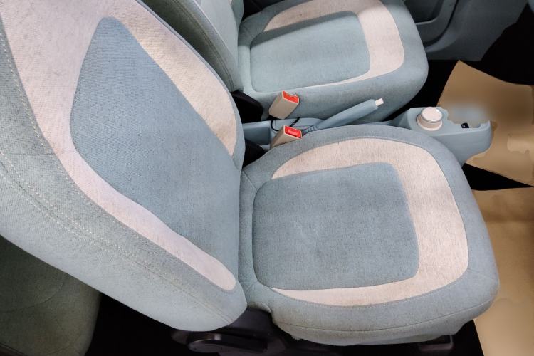 Used LINGBOX uni 2022 Mildly Sweet Edition Right Front Seat
