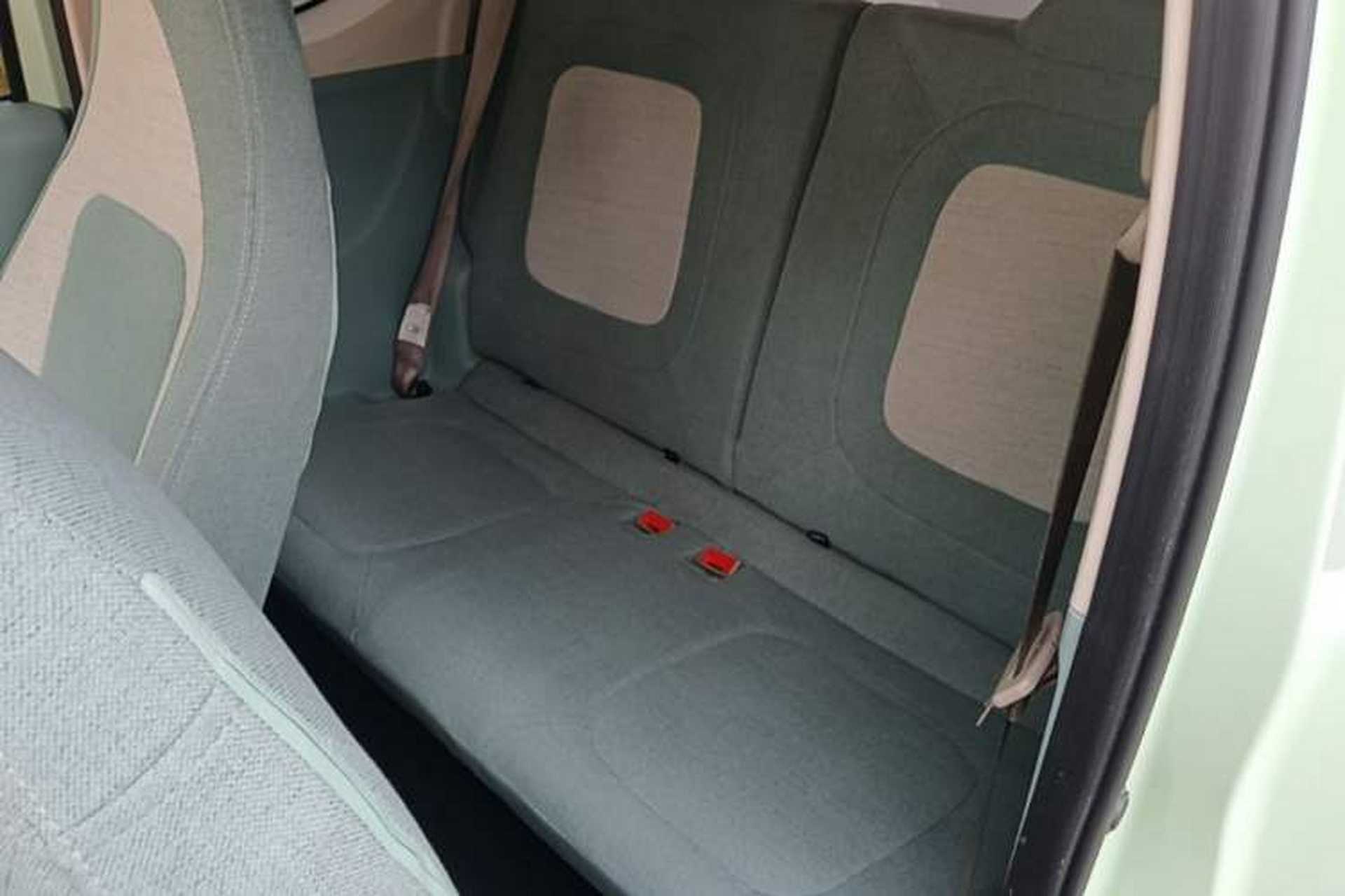 Used LINGBOX uni 2023 Ultra-Sweet Version (Manual Seating) Left Rear Seat