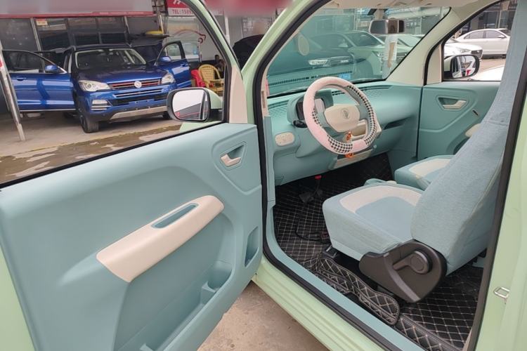 Used LINGBOX uni 2025 Mildly Sweet Version 11.52 kWh Driver Seat