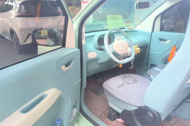 Used LINGBOX uni 2025 Mildly Sweet Version 11.52 kWh Driver Seat