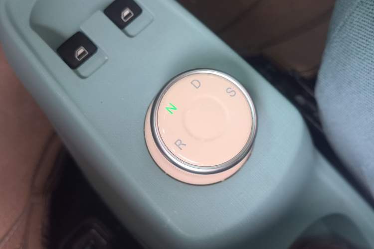 Used LINGBOX uni 2025 Mildly Sweet Version 11.52 kWh Gear Lever