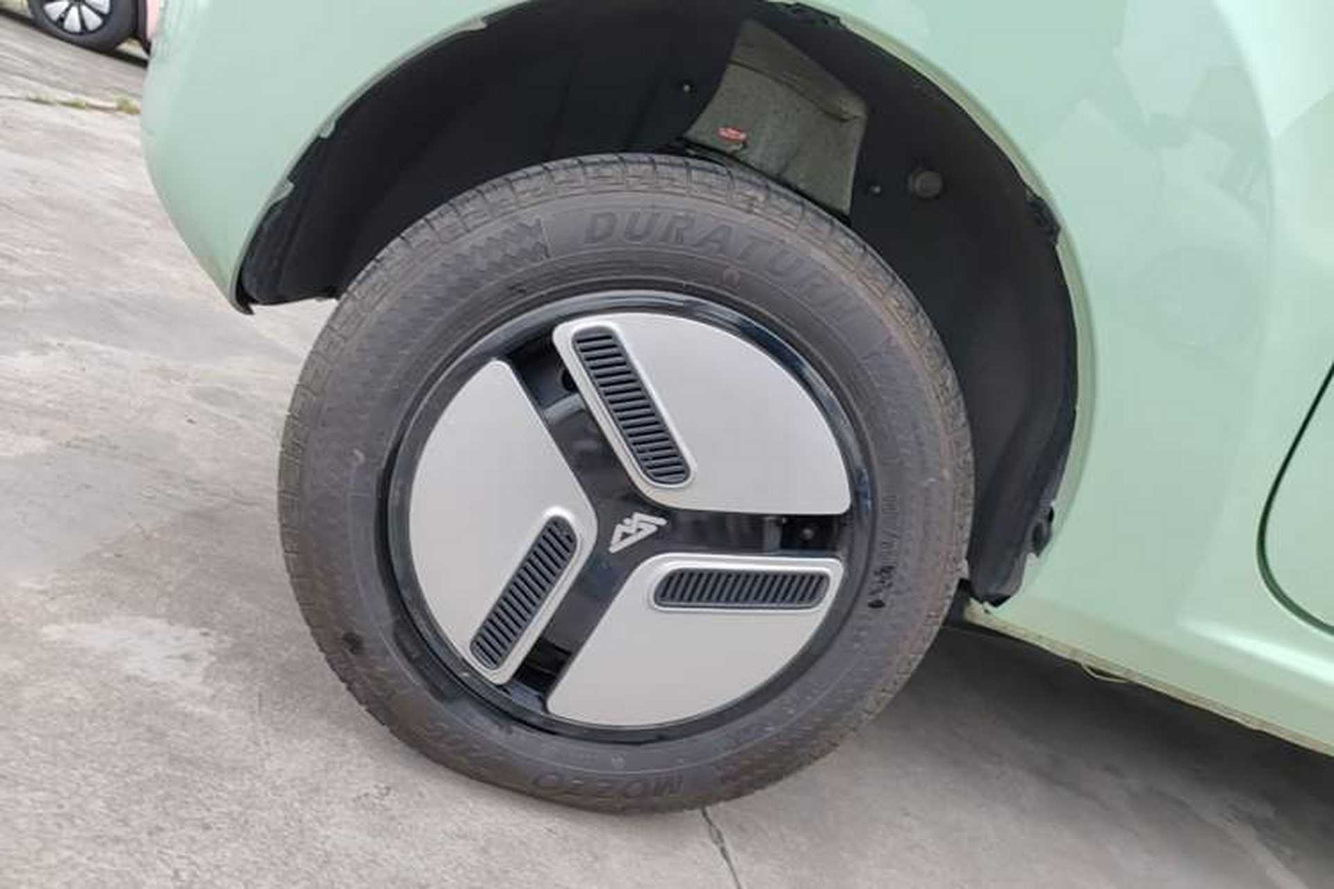 Used LINGBOX uni 2025 Mildly Sweet Version 11.52 kWh Right Rear Wheel Hub