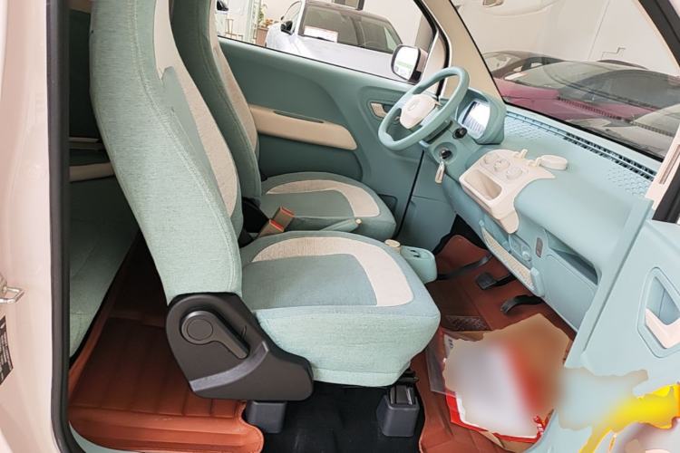 Used LINGBOX uni 2025 Mildly Sweet Version 11.52 kWh Right Front Seat