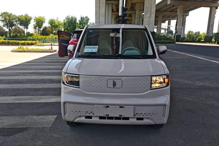 Used LINGBOX uni 2025 Mildly Sweet Version 11.52 kWh Front