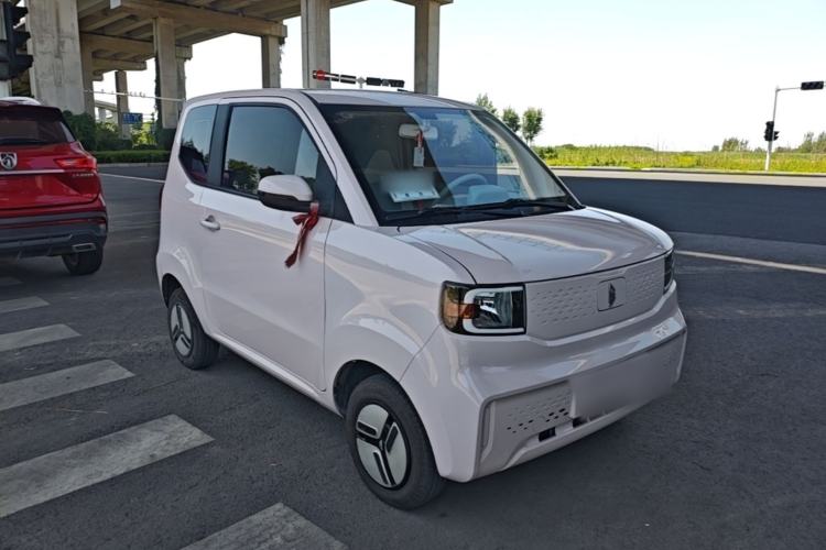 Used LINGBOX uni 2025 Mildly Sweet Version 11.52 kWh Front Right 45 Deg