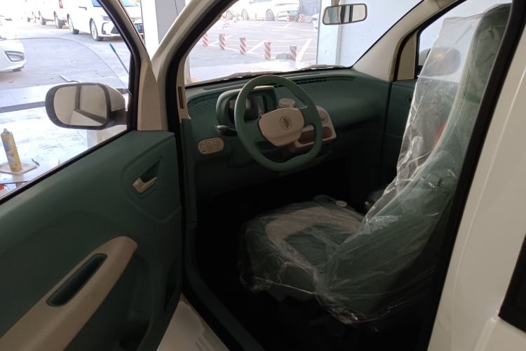 Used LINGBOX uni 2025 Mildly Sweet Version 11.52 kWh Driver Seat