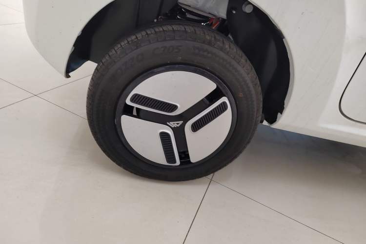 Used LINGBOX uni 2025 Mildly Sweet Version 11.52 kWh Exterior 4
