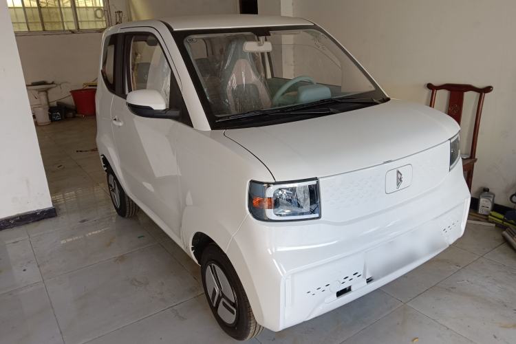 Used LINGBOX uni 2025 Mildly Sweet Version 11.52 kWh Front Right 45 Deg