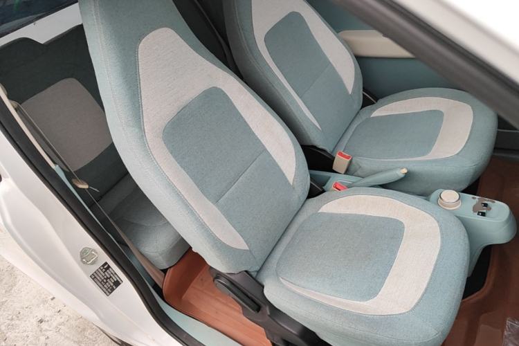 Used LINGBOX uni 2025 Mildly Sweet Version 11.52 kWh Right Front Seat