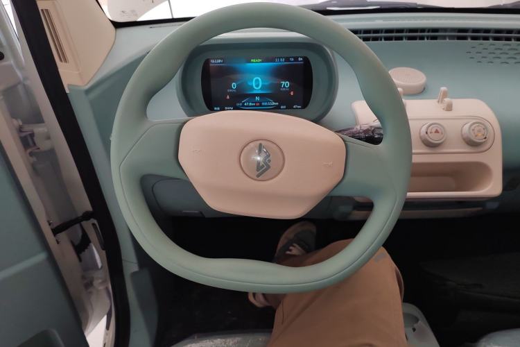 Used LINGBOX uni 2025 Mildly Sweet Version 11.52 kWh Steering Wheel
