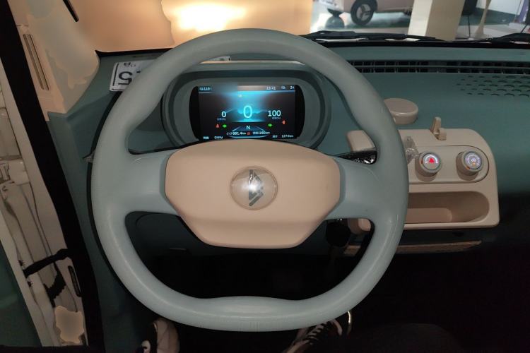 Used LINGBOX uni 2025 Mildly Sweet Version 11.52 kWh Steering Wheel