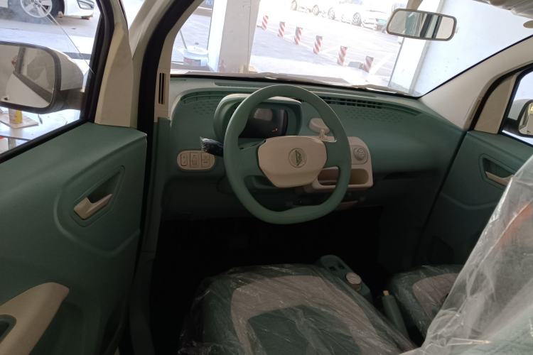 Used LINGBOX uni 2025 Mildly Sweet Version 11.52 kWh Steering Wheel