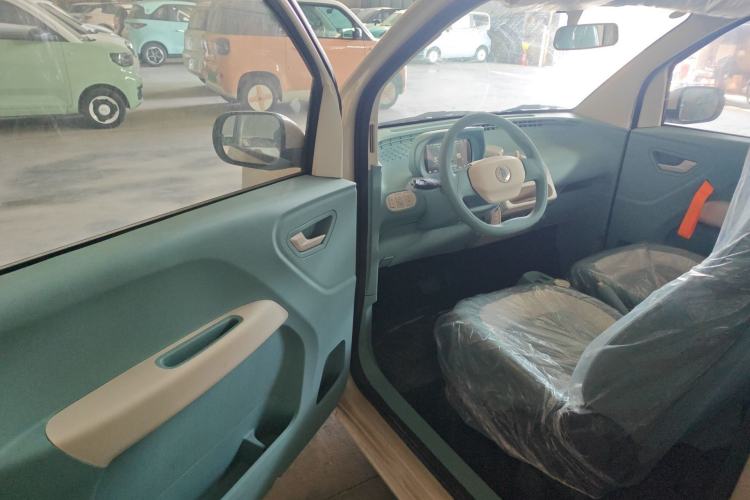 Used LINGBOX uni 2025 Mildly Sweet Version 11.52 kWh Driver Seat