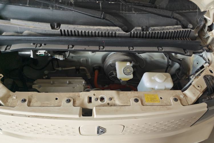 Used LINGBOX uni 2025 Mildly Sweet Version 11.52 kWh Engine Bay