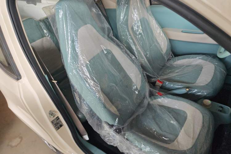 Used LINGBOX uni 2025 Mildly Sweet Version 11.52 kWh Right Front Seat