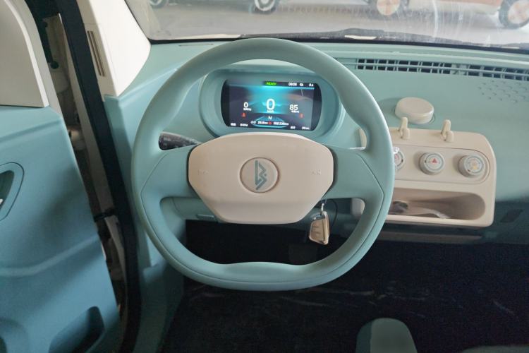 Used LINGBOX uni 2025 Mildly Sweet Version 11.52 kWh Steering Wheel