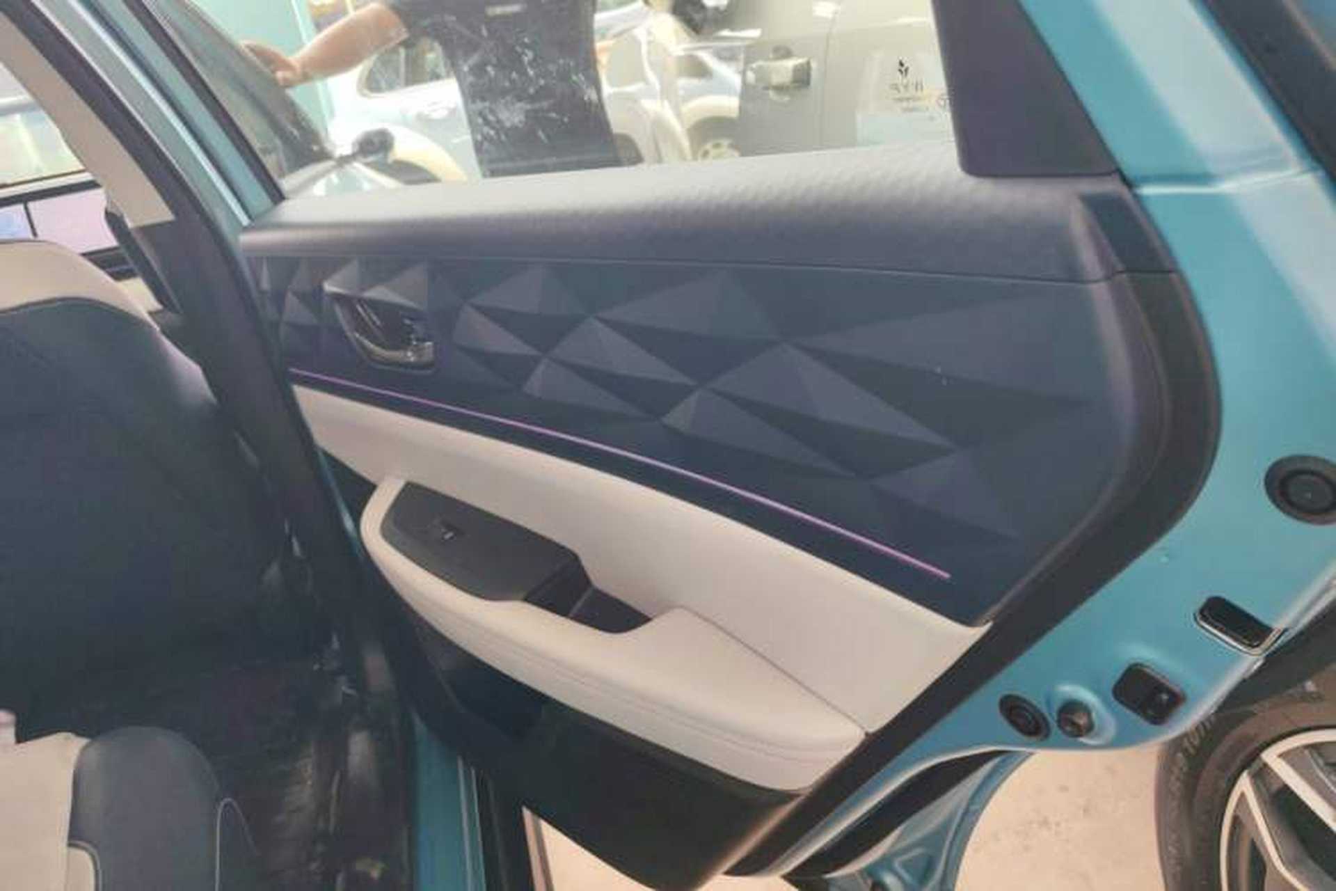 Used Lingxi L 2024 Player No. 1 Edition Right Rear Door Interior