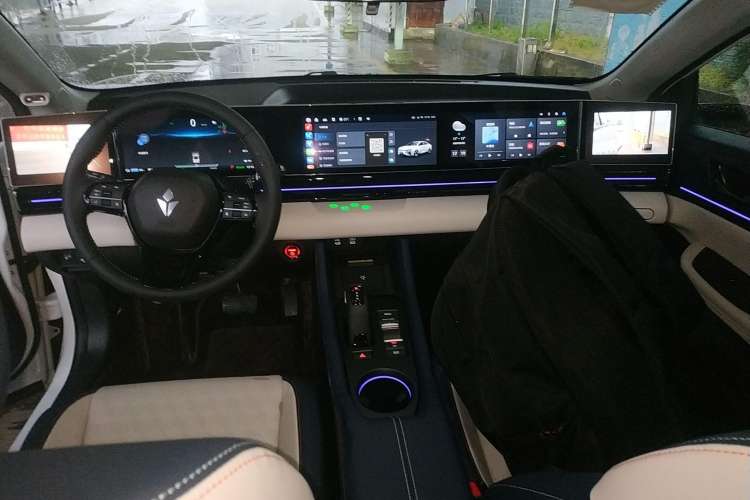 Used Lingxi L 2024 Player No. 1 Edition Center Console