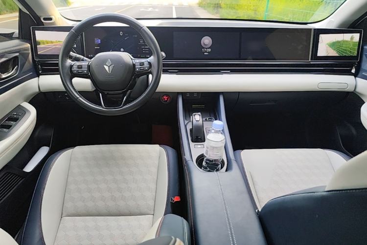 Used Lingxi L 2024 Player No. 1 Edition Center Console