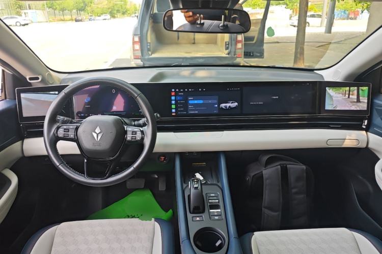 Used Lingxi L 2024 Player No. 1 Edition Center Console