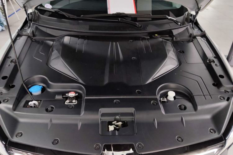 Used Lingxi L 2024 Player No. 1 Edition Engine Bay