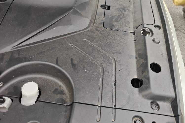 Used Lingxi L 2024 Player No. 1 Edition Engine Bay Left