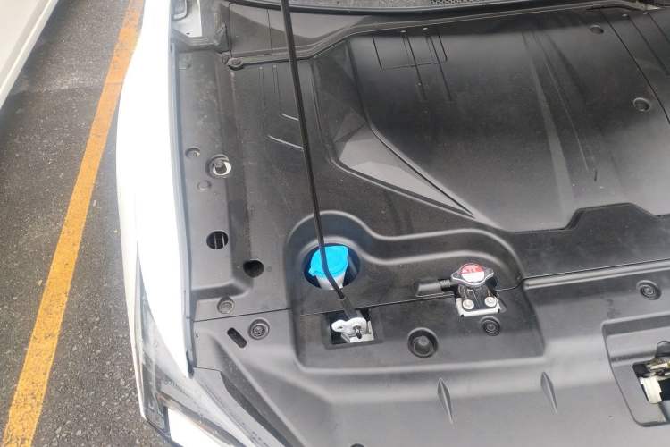Used Lingxi L 2024 Player No. 1 Edition Engine Bay Right