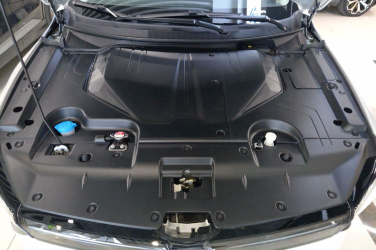 Used Lingxi L 2024 Player No. 1 Edition Engine Bay
