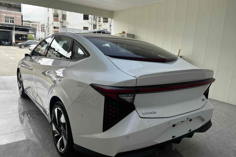 Used Lingxi L 2024 Player No. 1 Edition Exterior 3