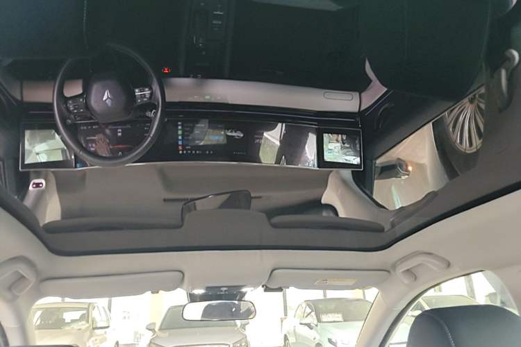 Used Lingxi L 2024 Player No. 1 Edition Headliner