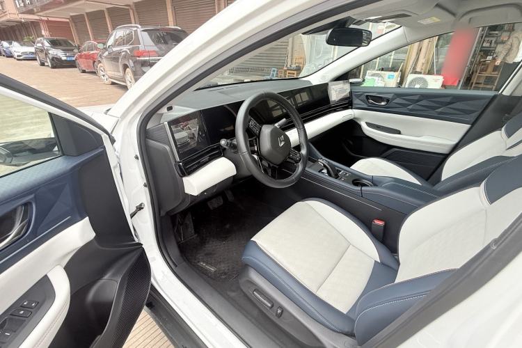 Used Lingxi L 2024 Player No. 1 Edition Interior 1