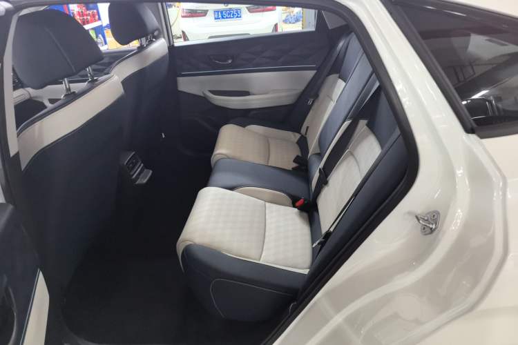 Used Lingxi L 2024 Player No. 1 Edition Interior 1
