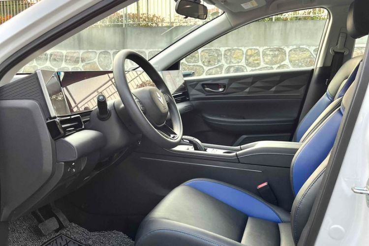 Used Lingxi L 2024 Player No. 1 Edition Interior 2