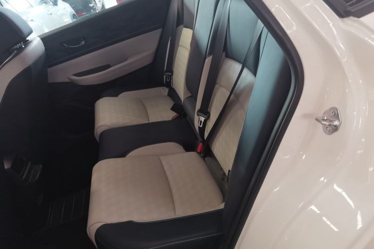 Used Lingxi L 2024 Player No. 1 Edition Interior 4