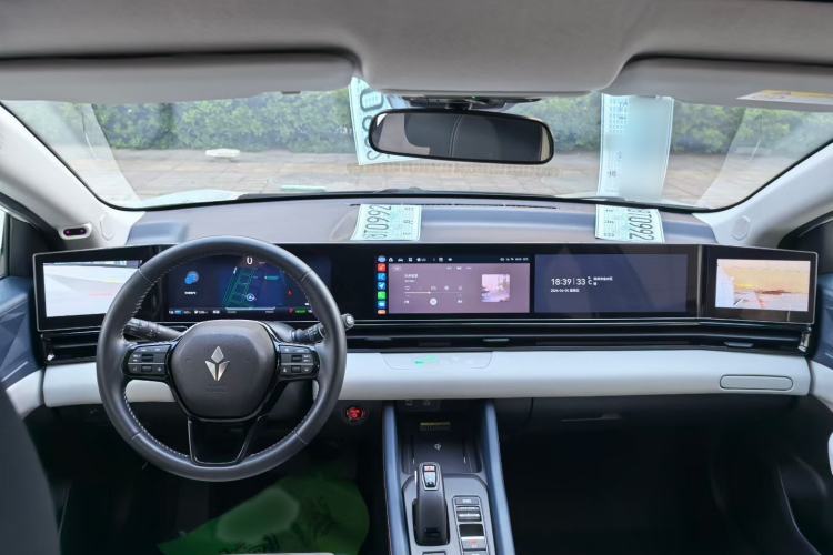 Used Lingxi L 2024 Player No. 1 Edition Interior 4