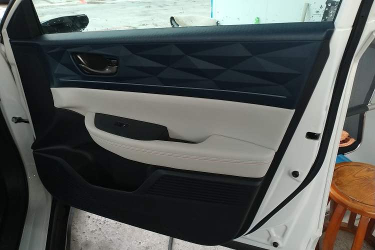 Used Lingxi L 2024 Player No. 1 Edition Interior 5