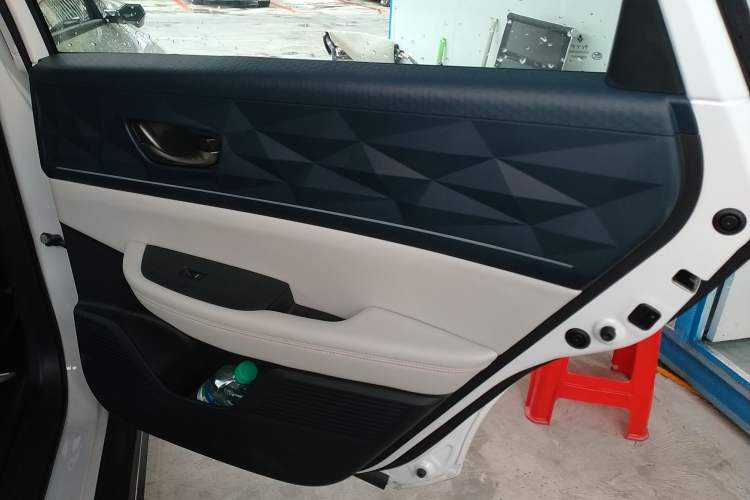Used Lingxi L 2024 Player No. 1 Edition Interior 6