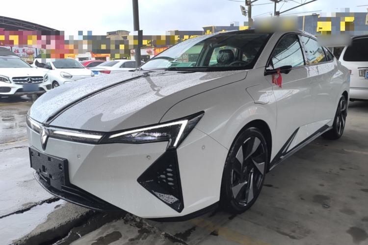 Lingxi L 2025 Model—Player No. 1 Plus Super Double-Up Optional Package de segunda mano Guazi used car, China used car export, Used car for sale, Used  cars, Cheapest cars for sale