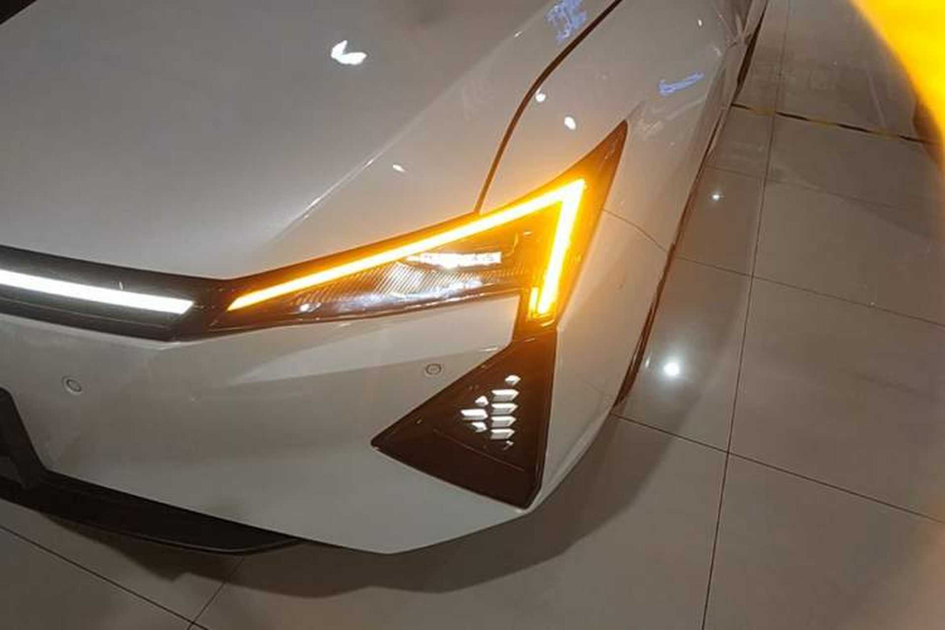 Used Lingxi L 2024 Player No. 1 Edition Left Front Headlight