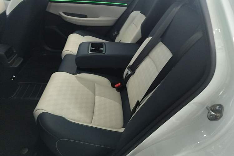 Used Lingxi L 2024 Player No. 1 Edition Left Rear Seat