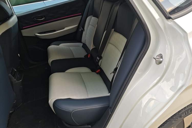 Used Lingxi L 2024 Player No. 1 Edition Left Rear Seat