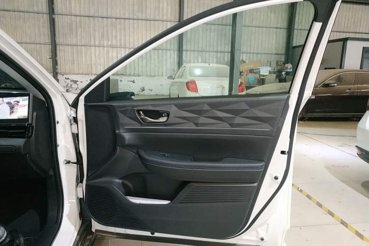 Used Lingxi L 2024 Player No. 1 Edition Right Front Door Interior