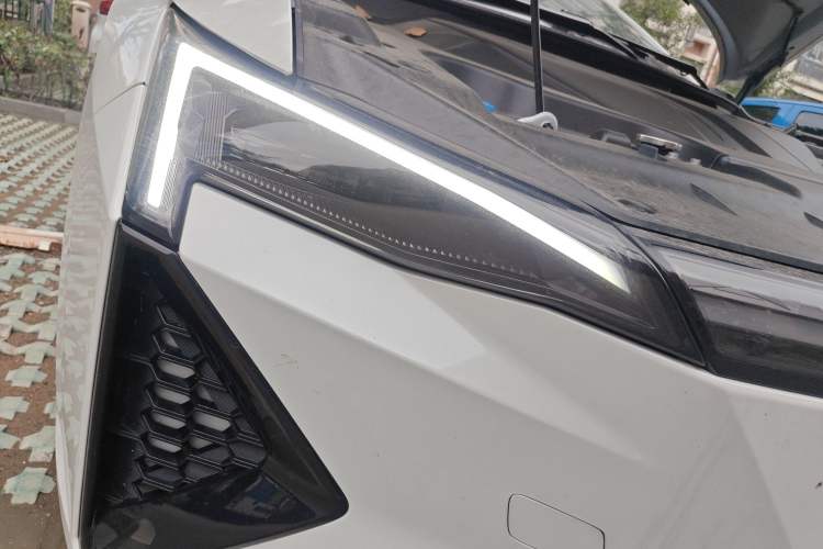 Used Lingxi L 2024 Player No. 1 Edition Right Front Headlight