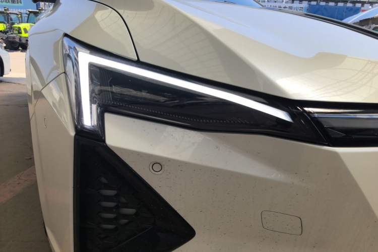 Used Lingxi L 2024 Player No. 1 Edition Right Front Headlight